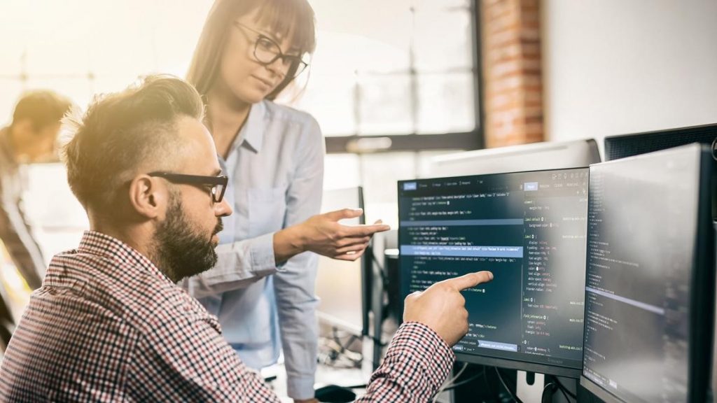6 Cyber Resilience Targets You Should Set and Achieve This Year 6 Prioritizing Employees